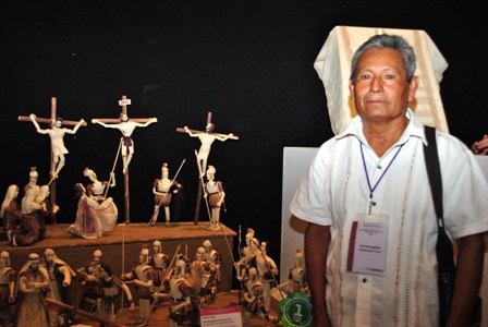 Gana artesano oaxaqueño Hermenegildo Contreras, primer lugar en la categoría “Leyendas vivientes”