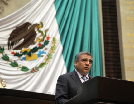 Reelección de Obama favorecerá Reforma Migratoria: González Manríquez