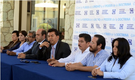 Recomponen directivas estatal y nacional del PAN relación con el gobierno de Gabino Cué