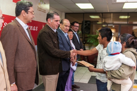 Entregan pre liberaciones a 75 presos indígenas de escasos recursos económicos en Oaxaca