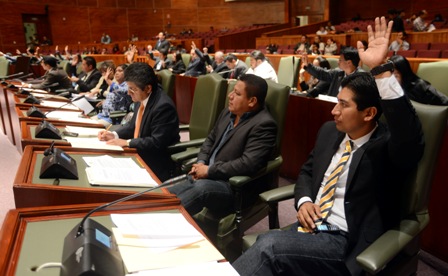 Aprueba Congreso de Oaxaca leyes de Hacienda y de Ingresos y reforma la Ley de Derechos