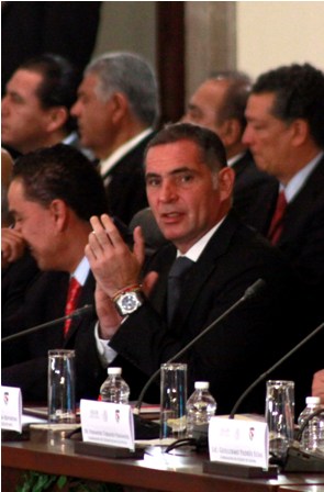 Se adhiere Oaxaca al Programa de Seguridad del presidente Enrique Peña Nieto: Cué Monteagudo