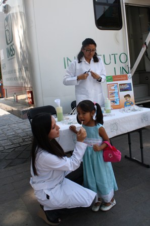 Personas mayores de 65 años pierden hasta dos terceras partes de los 28 dientes y muelas