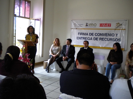 Firman convenio para prevenir, atender y sancionar violencia contra la mujer en Oaxaca