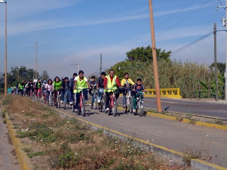 Se suman ciegos y débiles visuales