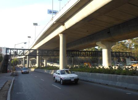Rehabilitarán 19 puentes peatonales debajo de la Autopista Urbana en la ciudad de México