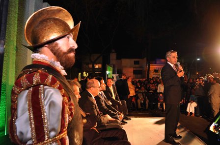 Rehabilitan plaza “Árbol de la Noche Triste” como parte de la recuperación del espacio público
