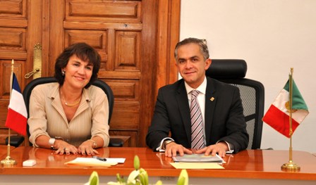 Intercambian Francia y DF experiencias en rescate de espacios públicos, transporte y cultura