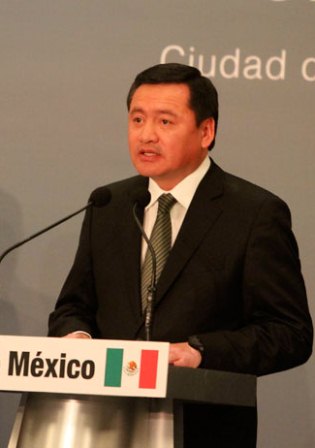 Acumulación posible factor de explosión en Torre de Pemex: Osorio Chog