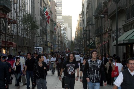 Estiman llegada de cerca de medio millón de turistas durante Semana Santa al DF