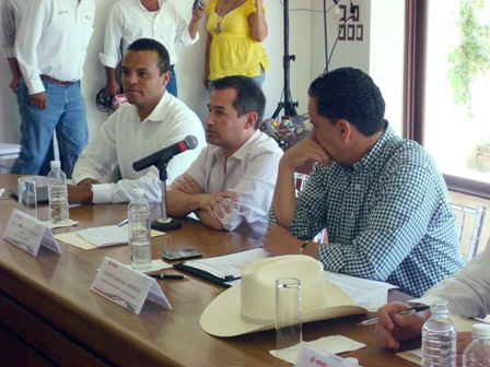 Firman Diconsa y gobierno de Nayarit convenio para impulsar distribución de maíz y frijol