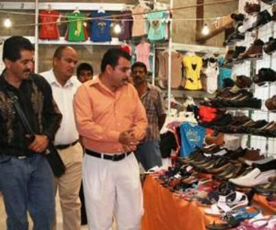 Inauguran “Primer Bazar Capital. Feria de Emprendedores”; se compromete GDF con jóvenes