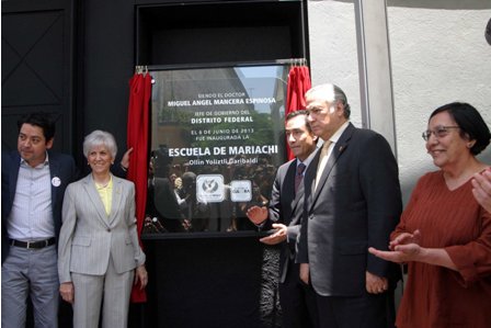Tiene Garibaldi Escuela Profesional de Mariachi, para enseñar este género musical