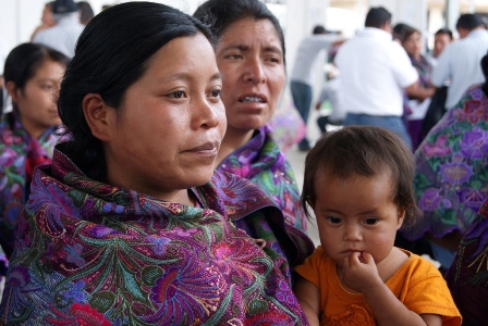 Benefician Oportunidades y el PAL a millón y medio de hogares indígenas en el país