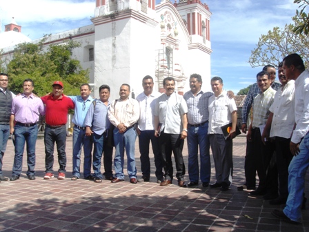 Conforman alianza ediles del PRD en el Istmo preside Saúl Vicente de Juchitán