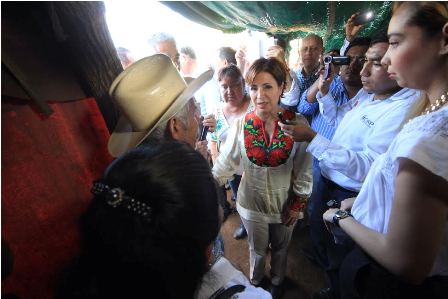 Entregan tarjetas del Esquema de Apoyo Alimentario SINHambre a colonos de Tuxtepec, Oaxaca