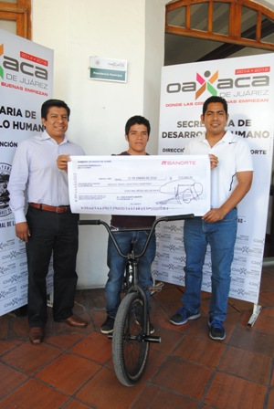 Participará joven oaxaqueño en ciclismo acrobático en Costa Rica