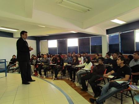 Inicia en completa calma semestre 2014 en la Facultad de Derecho y CS de la UABJO