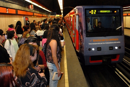 Incorpora STC Metro tercer tren recuperado para dar servicio en línea 7