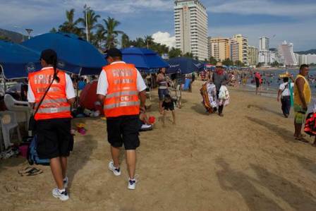 Despliegan 300 cadetes de gendarmería para labores de proximidad y vinculación ciudadana en Guerrero
