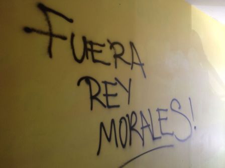 Condenan dirigentes y militantes actos vandálicos en oficinas del PRD en Oaxaca