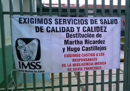 Denuncian a Víctor Pérez del Valle delegado del IMSS Oaxaca por alterar expediente