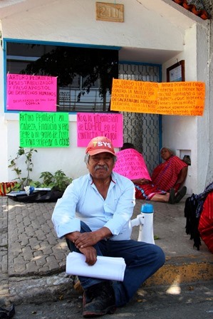 DDHPO junto con grupo de triquis secuestran, explotan y prostituyen a menor de edad desplazada de Copala