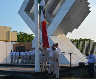 Realiza Pemex actos cívicos en la refinería Antonio Dovalí Jaime y la Terminal Marítima de Salina Cruz