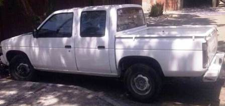 Detiene Policía Estatal a seis sujetos y asegura cinco vehículos, en Oaxaca