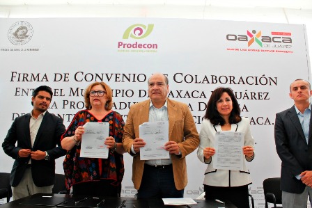 Suman esfuerzos Ayuntamiento de Oaxaca y PRODECON en beneficio de contribuyentes