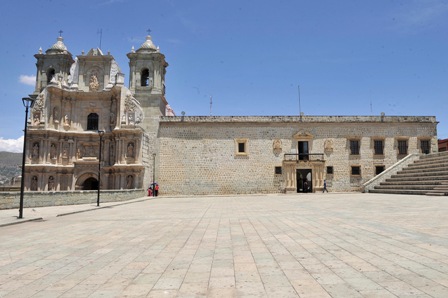 Oaxaca de Juárez, un mosaico de actividades culturales en el marco de los Lunes del Cerro