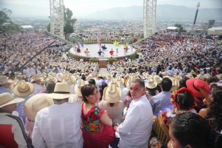 Aplica gobierno de Enrique Peña Nieto política social de nueva generación: Robles Berlanga