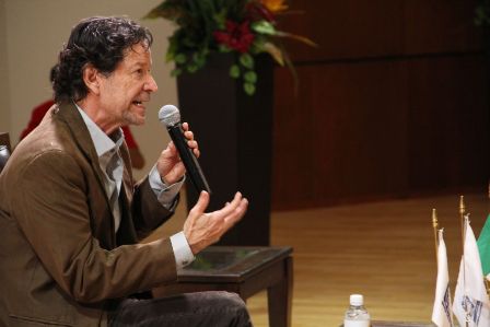 Desde las entrañas del poder, Zepeda Patterson expone a “los corruptores”