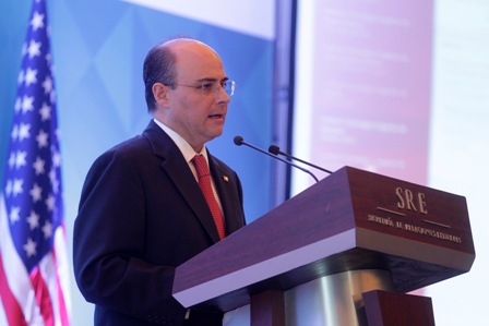 Lanzan México y Estados Unidos portal binacional sobre la oferta educativa en ambos países