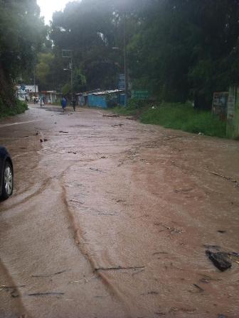 En tierra tormenta tropical “Trudy”; provoca daños en carreteras federales y viviendas de Oaxaca