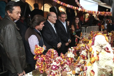 Vive Oaxaca de Juárez 117 años de la Tradicional “Noche de Rábanos”