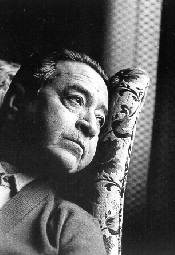 Poemínimos de Efraín Huerta, rebeldes y provocadores: Zoé Robledo