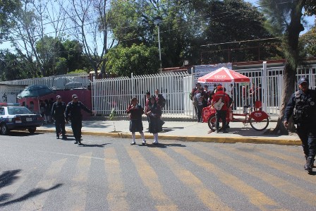 Implementan dispositivo “Escuela Segura” en instituciones educativas en Oaxaca de Juárez