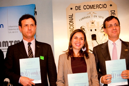 presentan libro