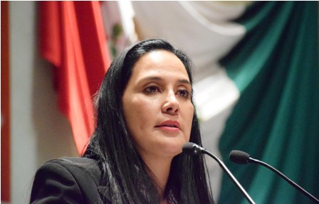 Castigarán con cárcel a quien venda alcohol a menores en Oaxaca