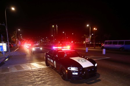 Despliegan a integrantes de división de gendarmería para labor de proximidad y apoyo al turismo en Acapulco