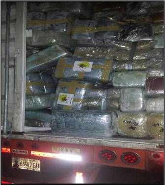 Asegura personal militar más de ocho toneladas de mariguana en Tijuana; Un detenido