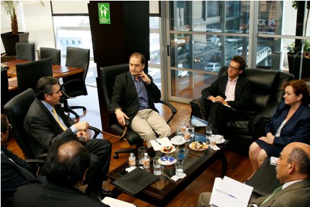 Acuerdan ombudsman nacional y expertos de la CIDH mantener comunicación abierta y permanente