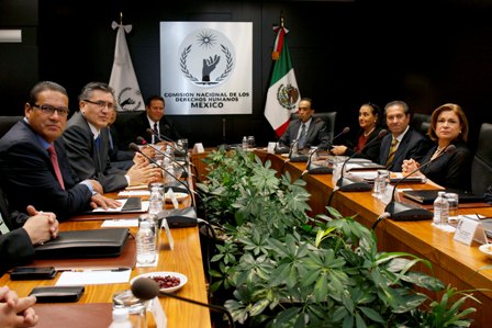 Trabajarán CNDH y PGR, desde el ámbito de sus competencias, en favor de derechos humanos