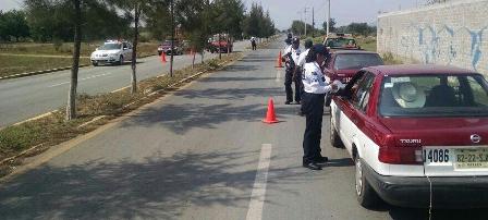 Aseguradas más de 100 unidades de alquiler irregulares en el mes de abril, en Oaxaca