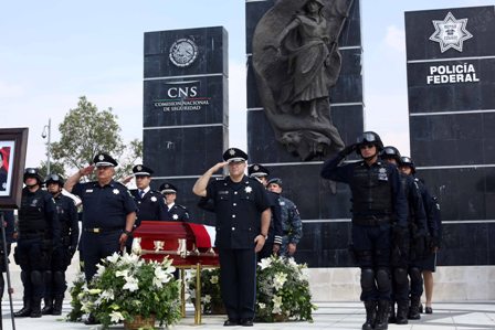 Policía Federal caído en Michoacán es un héroe mexicano al servicio de la patria: Galindo Ceballos