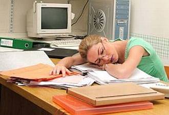 Provoca falta de vitamina B síndrome de fatiga crónica