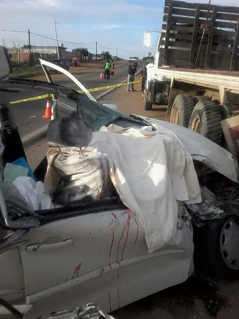 Deja dos muertos y dos heridos accidente carretero en San Pablo Huixtepec, Oaxaca