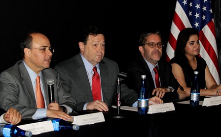 Despiden a segunda generación del programa SEP-Bécalos-Santander Universidades