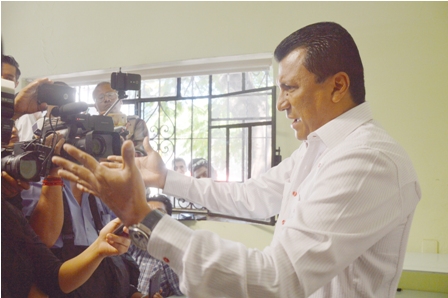 Presenta diputado federal denuncia ante la PGR y Fiscalía de Oaxaca por atentado en su contra